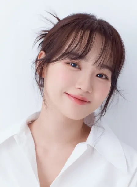 김채원